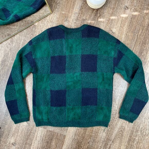 Fred And Sibel Anthropologie Susan Plaid Eyelash Pullover Green And Black - Picture 2 of 3